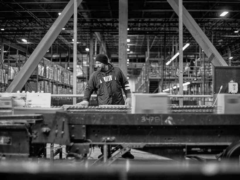 CORPORATE, INDUSTRIAL & HEALTHCARE PHOTOGRAPHY & MOTION