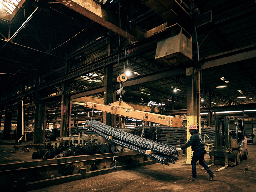 CORPORATE, INDUSTRIAL & HEALTHCARE PHOTOGRAPHY & MOTION