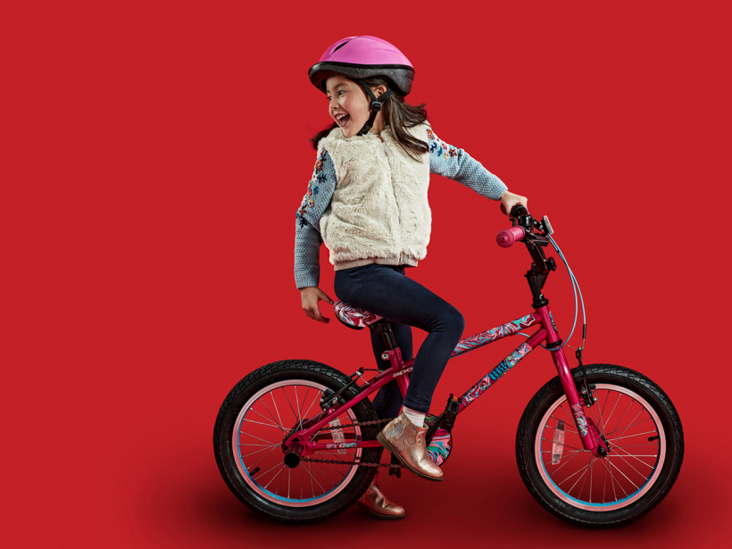 PEOPLE & LIFESTYLE PHOTOGRAPHY & MOTION