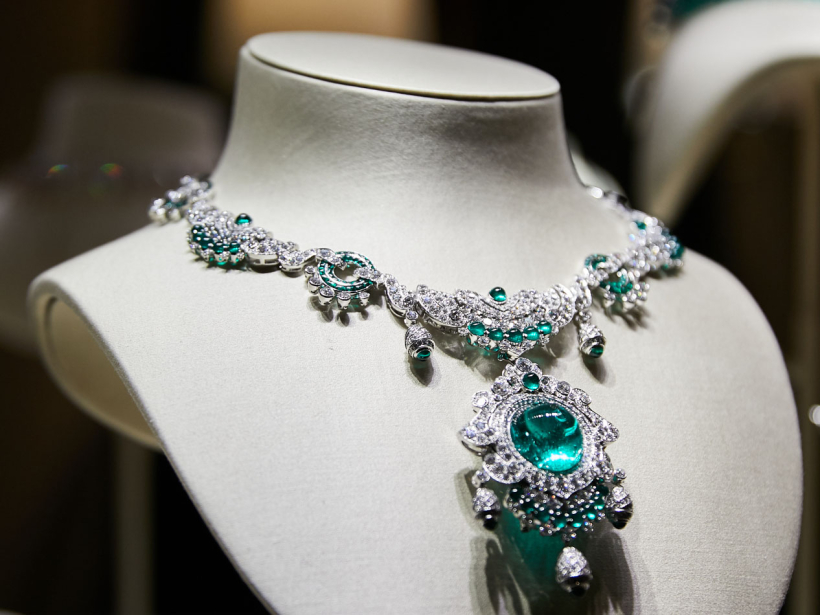 WATCHES & JEWELLERY PHOTOGRAPHY & MOTION