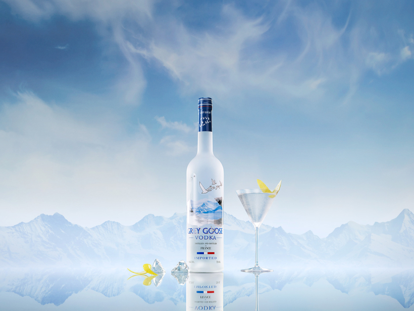 DRINKS & BEVERAGES PHOTOGRAPHY & MOTION
